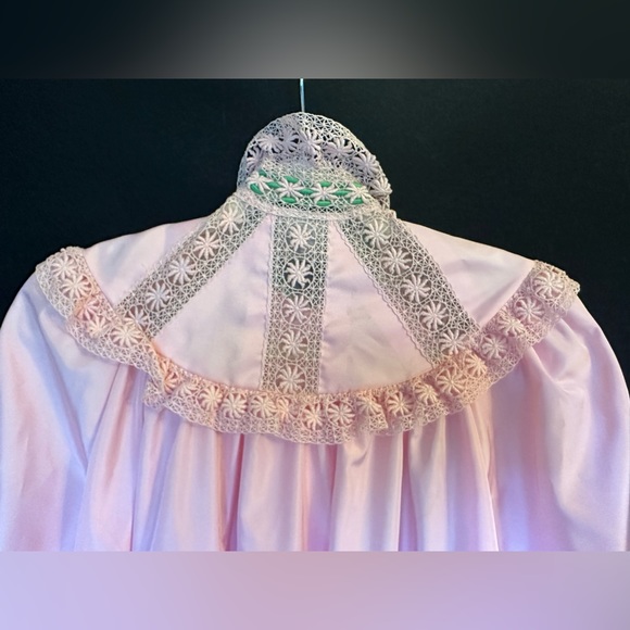 Vintage Matej for Odette Barsa Pink Taffeta Hostess Robe. Size Small - Picture 4 of 6